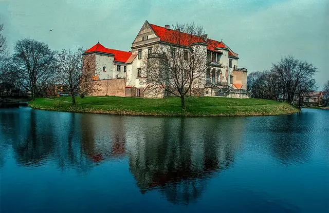 Muzeum Ludowych Instrumentów Muzycznych w Szydłowcu in Szydłowiec