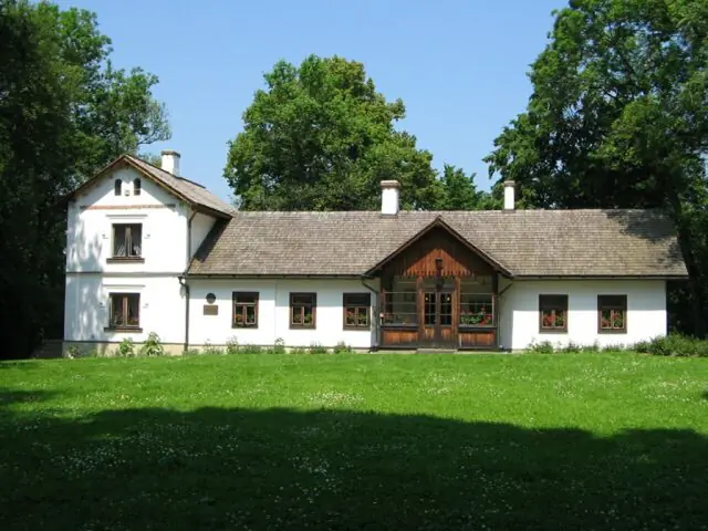 Muzeum Marii Konopnickiej w Żarnowcu in Żarnowiec