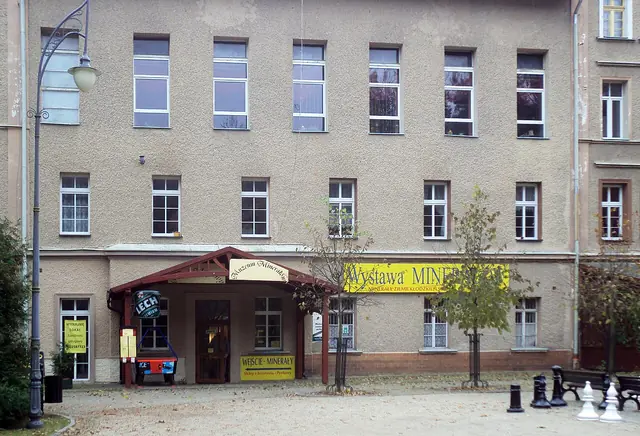 Muzeum Minerałów i Kamieni Szlachetnych w Kudowie-Zdroju in Kudowa-Zdrój