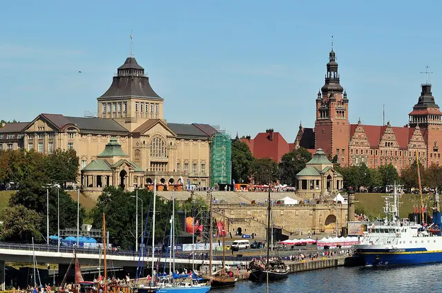 Muzeum Narodowe w Szczecinie in Stettin – Bild 2 von 4