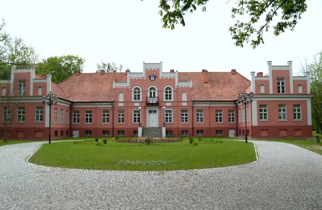 Muzeum Piśmiennictwa i Muzyki Kaszubsko-Pomorskiej w Wejherowie in Wejherowo
