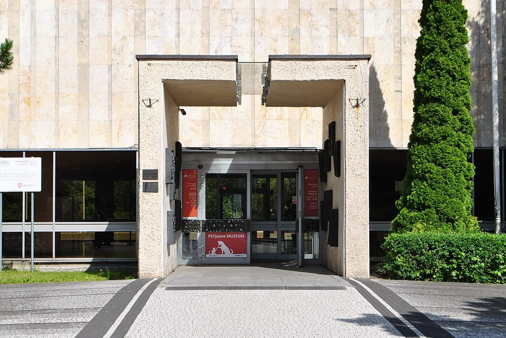 Muzeum Początków Państwa Polskiego w Gnieźnie in Gniezno – Photo 2 of 5