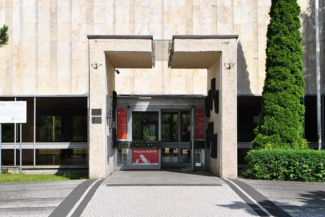 Muzeum Początków Państwa Polskiego w Gnieźnie in Gniezno – Photo 2 of 5