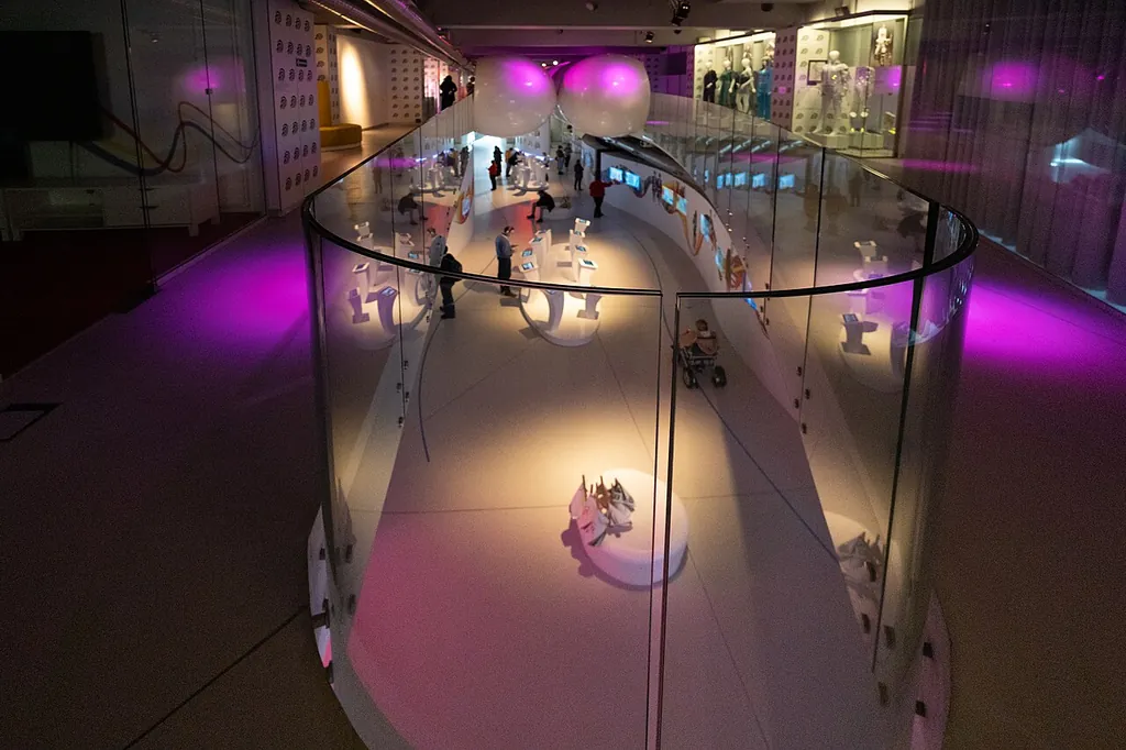 Muzeum Polskiej Piosenki w Opolu in Opole – Zdjęcie 3 z 6