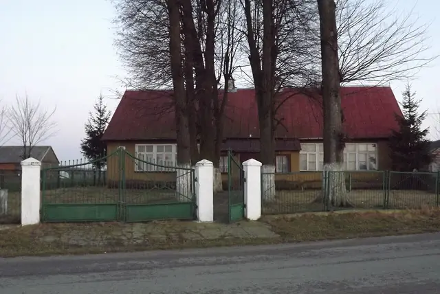 Muzeum Regionalne w Woli Osowińskiej in Wola Osowińska