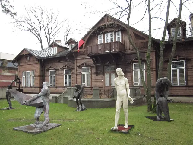 Muzeum Rzeźby Alfonsa Karnego in Białystok