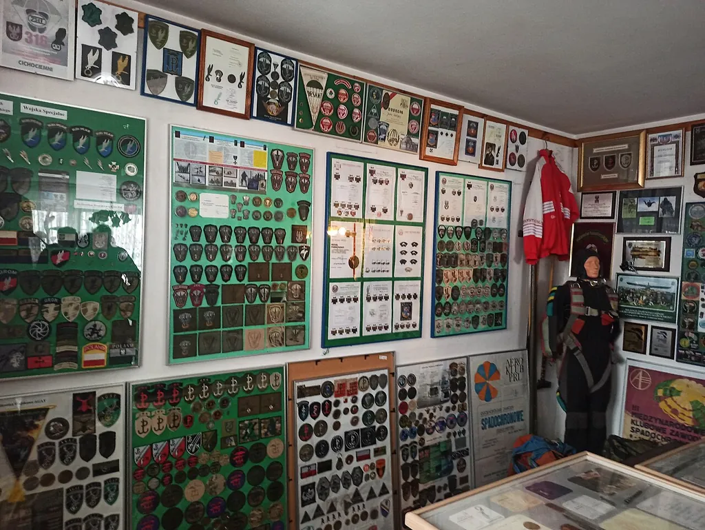 Muzeum Spadochroniarstwa i Wojsk Specjalnych in Wisła