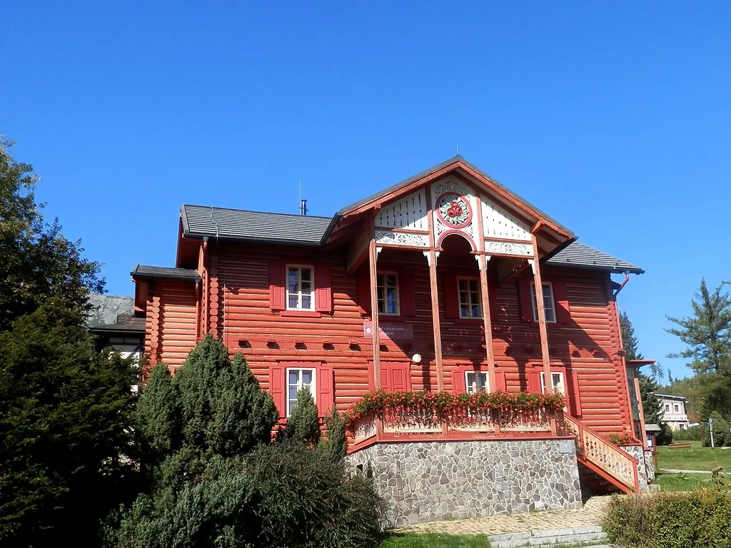 Múzeum tatranskej kinematografie a fotografie in Vysoké Tatry – Bild 3 von 4