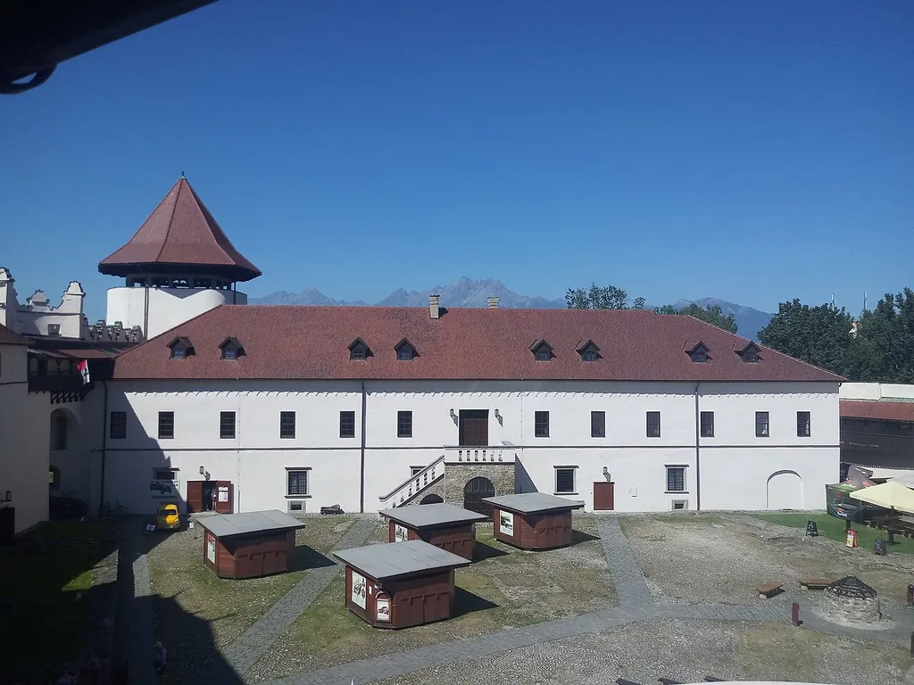 Múzeum v Kežmarku – Kežmarský hrad in Kežmarok – Fotografia 2 z 8