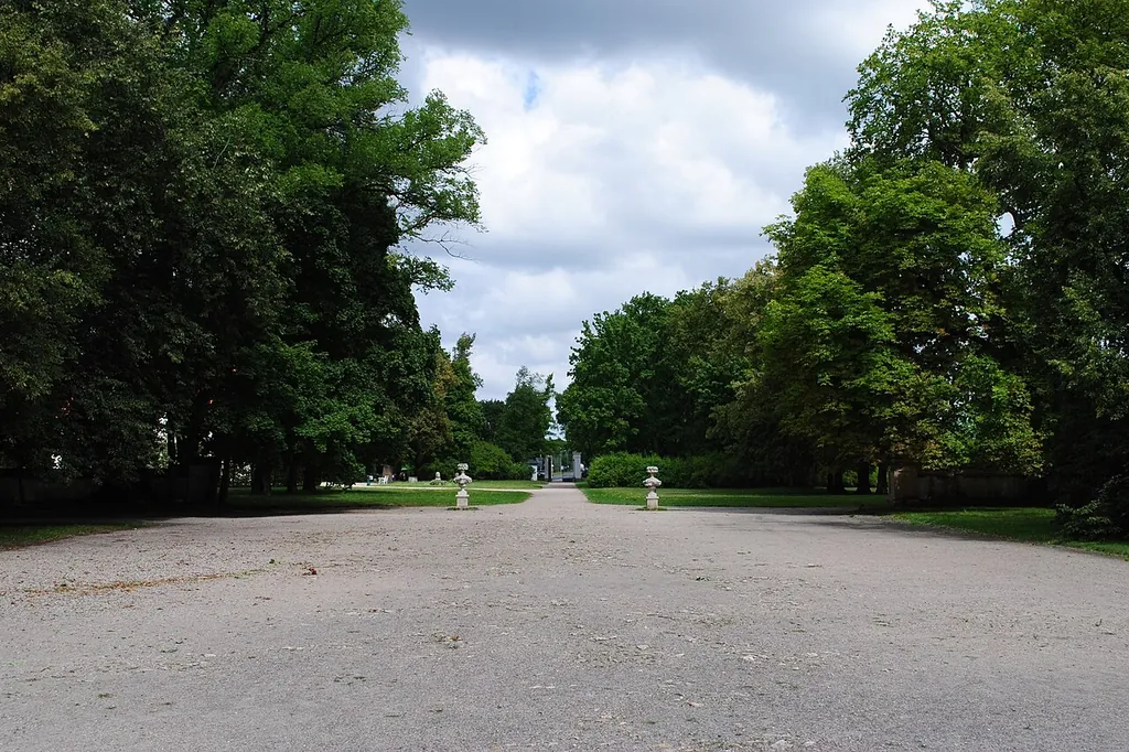 Muzeum w Nieborowie i Arkadii in Nieborów – Zdjęcie 9 z 9