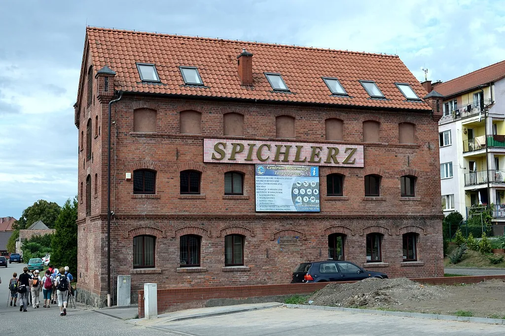Muzeum w Spichlerzu w Drawnie in Drawno
