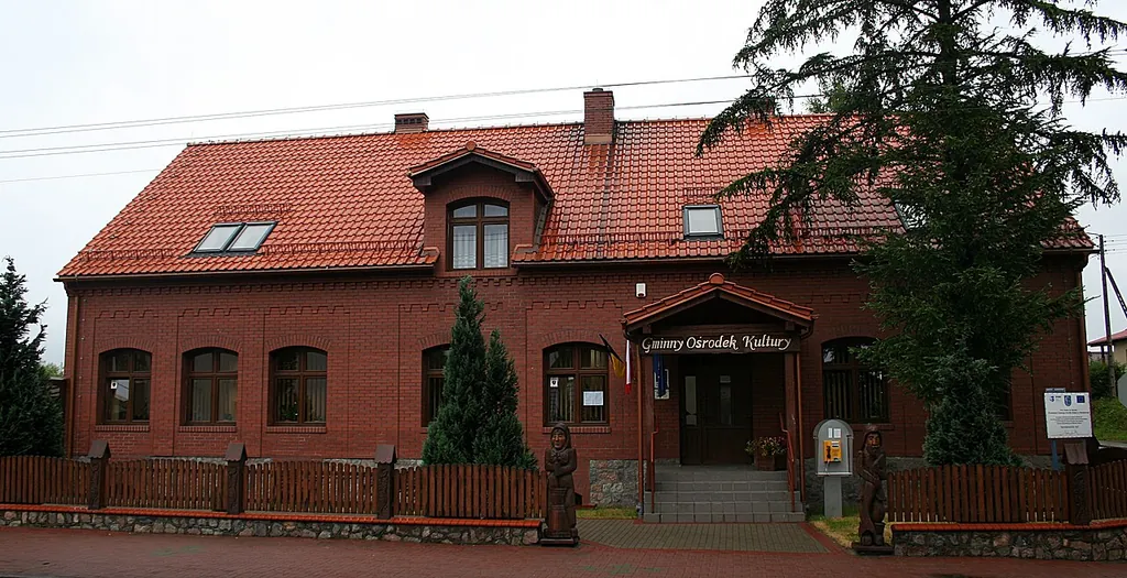 Muzeum Ziemi Sierakowickiej in Sierakowice