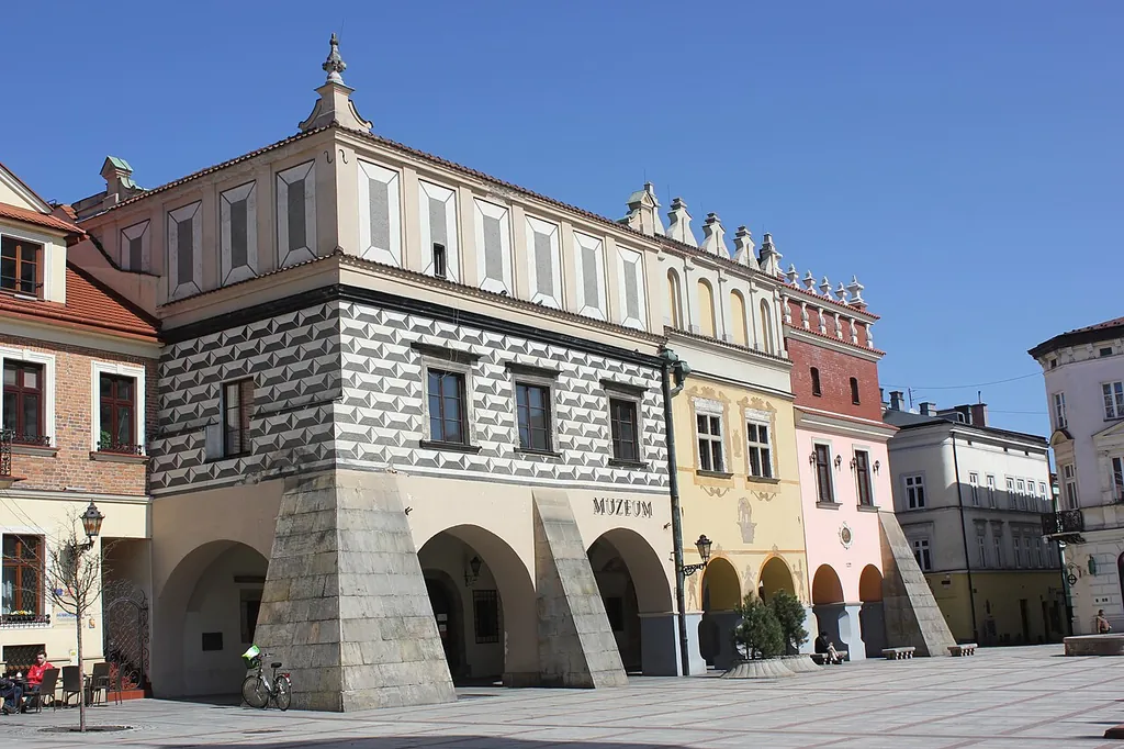 Muzeum Ziemi Tarnowskiej w Tarnowie in Tarnów