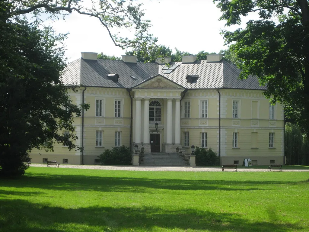 Muzeum Ziemiaństwa w Dobrzycy in Dobrzyca