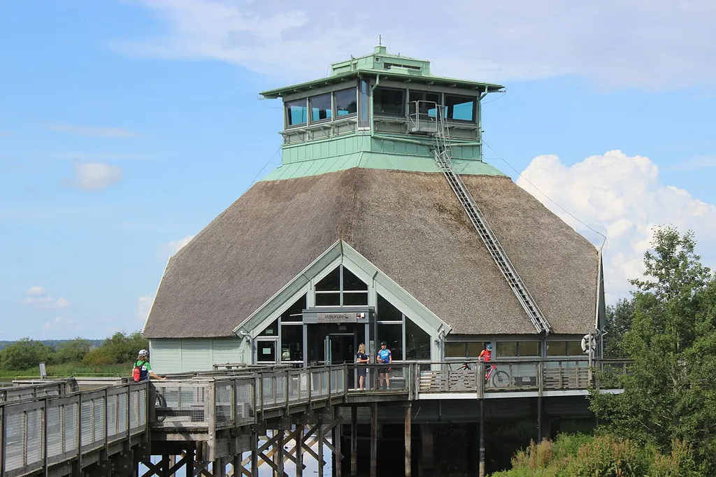 Naturum Hornborgasjön in Broddetorp