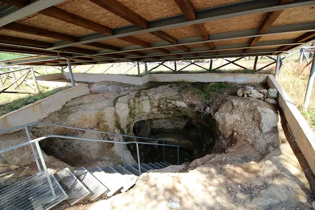 Necropoli di Dometaia in Colle di Val d'Elsa