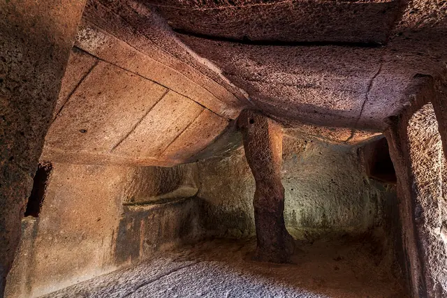 Necropoli di Sant'Andrea Priu in Bonorva – Bild 2 von 4