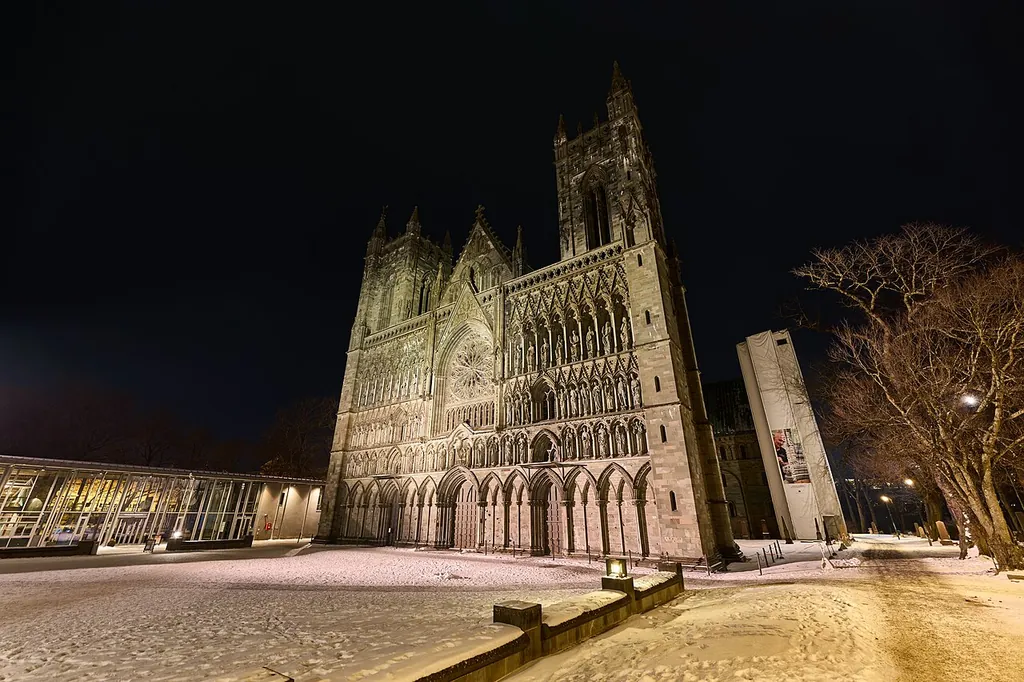 Nidarosdomen in Trondheim – Bilde 5 av 9