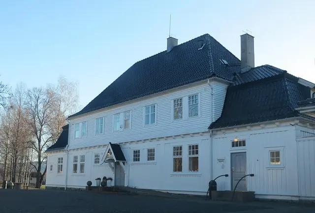 Nøstetangen Norsk Glassmuseum in Hokksund