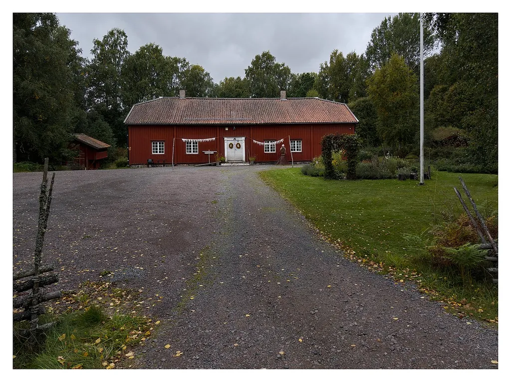 Nors hembygdsgård in Vålberg
