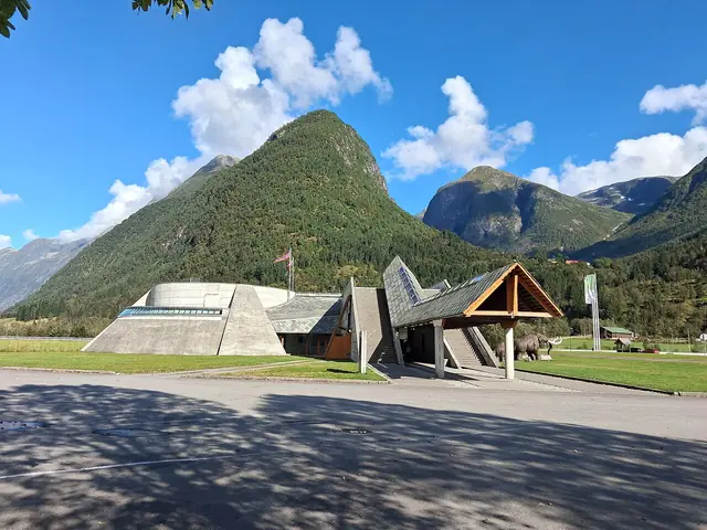 Norsk Bremuseum & Ulltveit-Moe senter for klimaviten in Fjærland