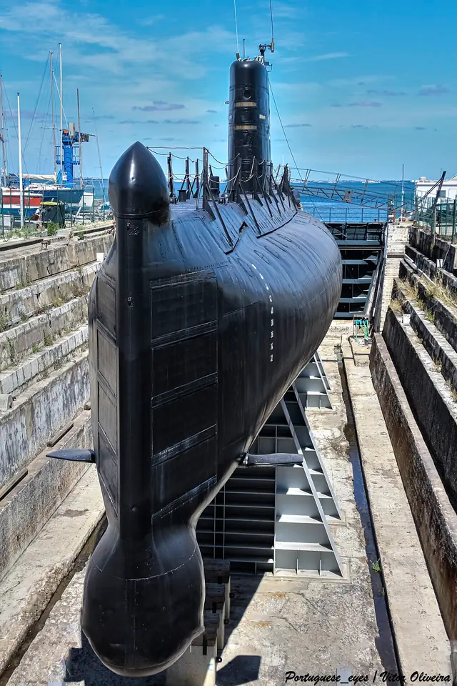 NRP Submarino Barracuda in Almada
