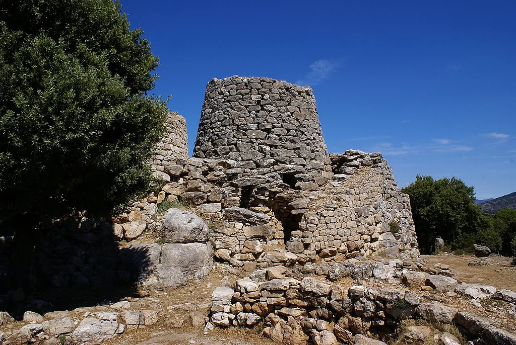 Nuraghe Serbissi in Osini