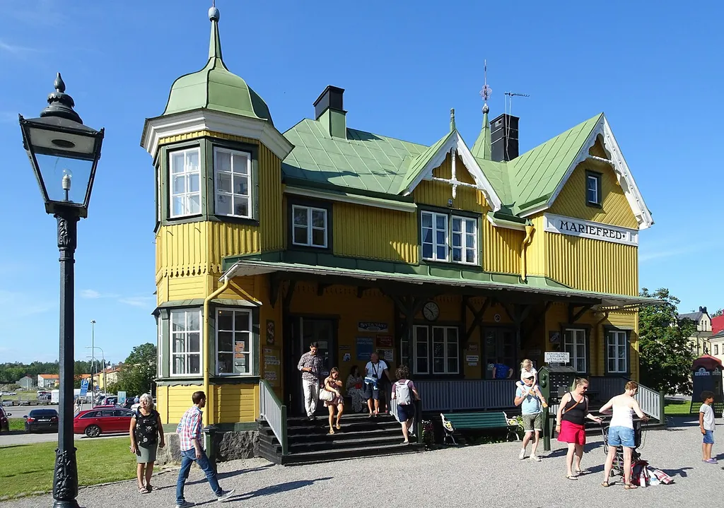 Östra Södermanlands Järnväg in Mariefred