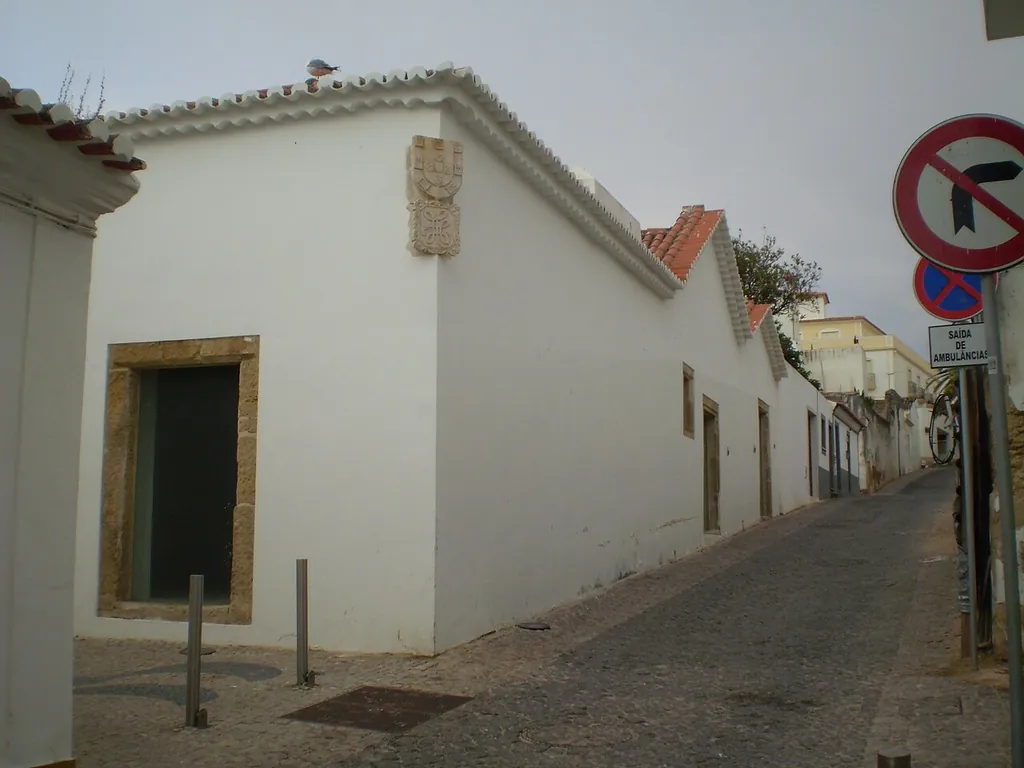 Armazém do Espingardeiro in Lagos