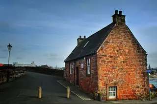 Old Bridge House Museum in Dumfries – Photo 1 of 3