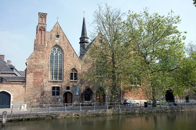 Onze-Lieve-Vrouw ter Potterie in Bruges