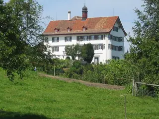Ortsmuseum im Schloss Dottenwil in Wittenbach – Photo 2 of 3