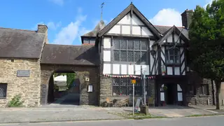 Owain Glyndŵr’s Parliament House in Machynlleth – Photo 2 of 4