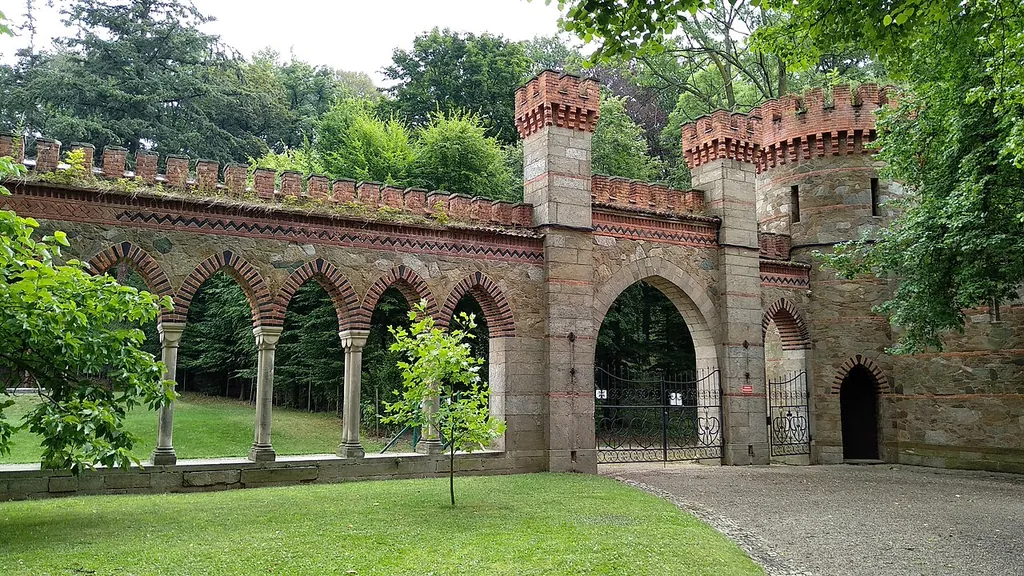 Pałac Marianny Orańskiej in Kamieniec Ząbkowicki – Zdjęcie 9 z 10