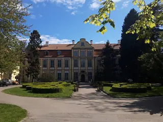 Oddział Sztuki Nowoczesnej w Pałacu Opatów in Danzig – Bild 2 von 6
