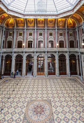 Palácio da Bolsa in Porto – Foto 3 de 10