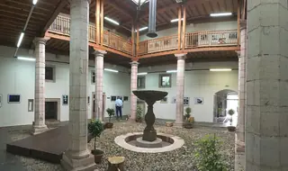 Palacio de Miranda Valdecarzana in Grado
