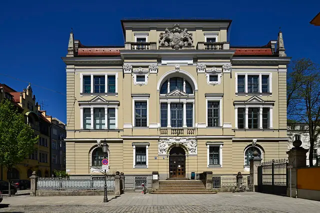 Paläontologisches Museum München in Monaco di Baviera