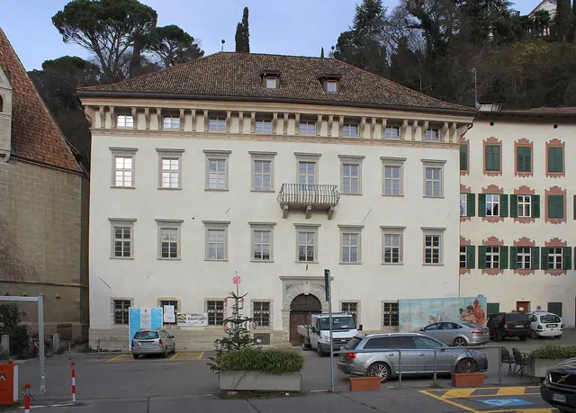 Palais Mamming Museum in Meran