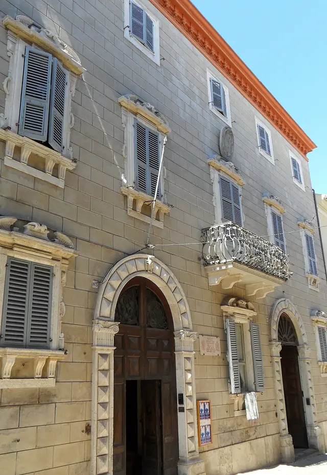 Palazzo Castiglioni in Cingoli