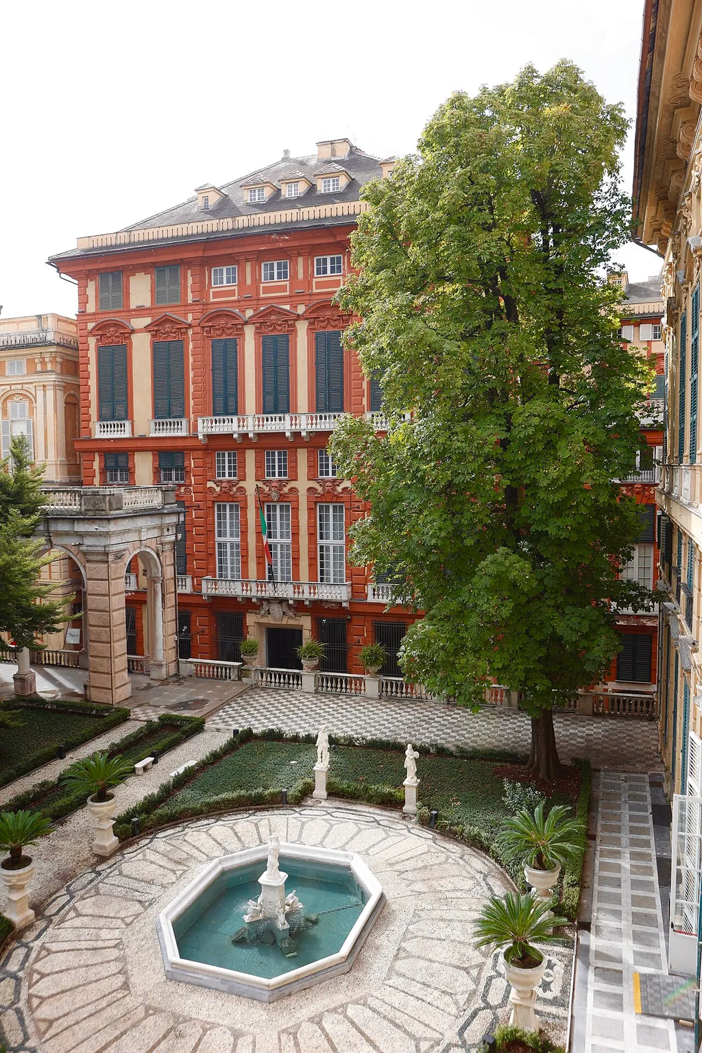 Palazzo Rosso in Genua – Bild 3 von 10