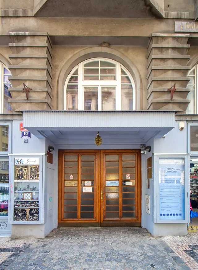 Památník Jaroslava Ježka (Modrý pokoj) in Praga