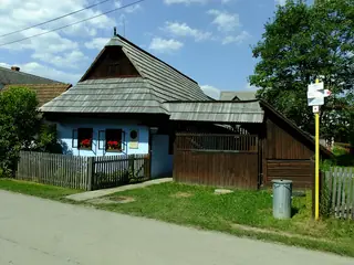 Pamätný dom Martina Kukučína in Jasenová – Bild 1 von 3