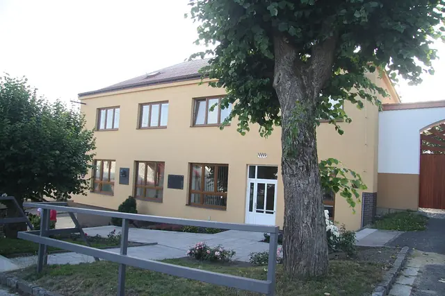 Pamětní síň Jana Zrzavého in Krucemburk