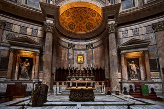 Pantheon in Rome – Photo 7 of 10