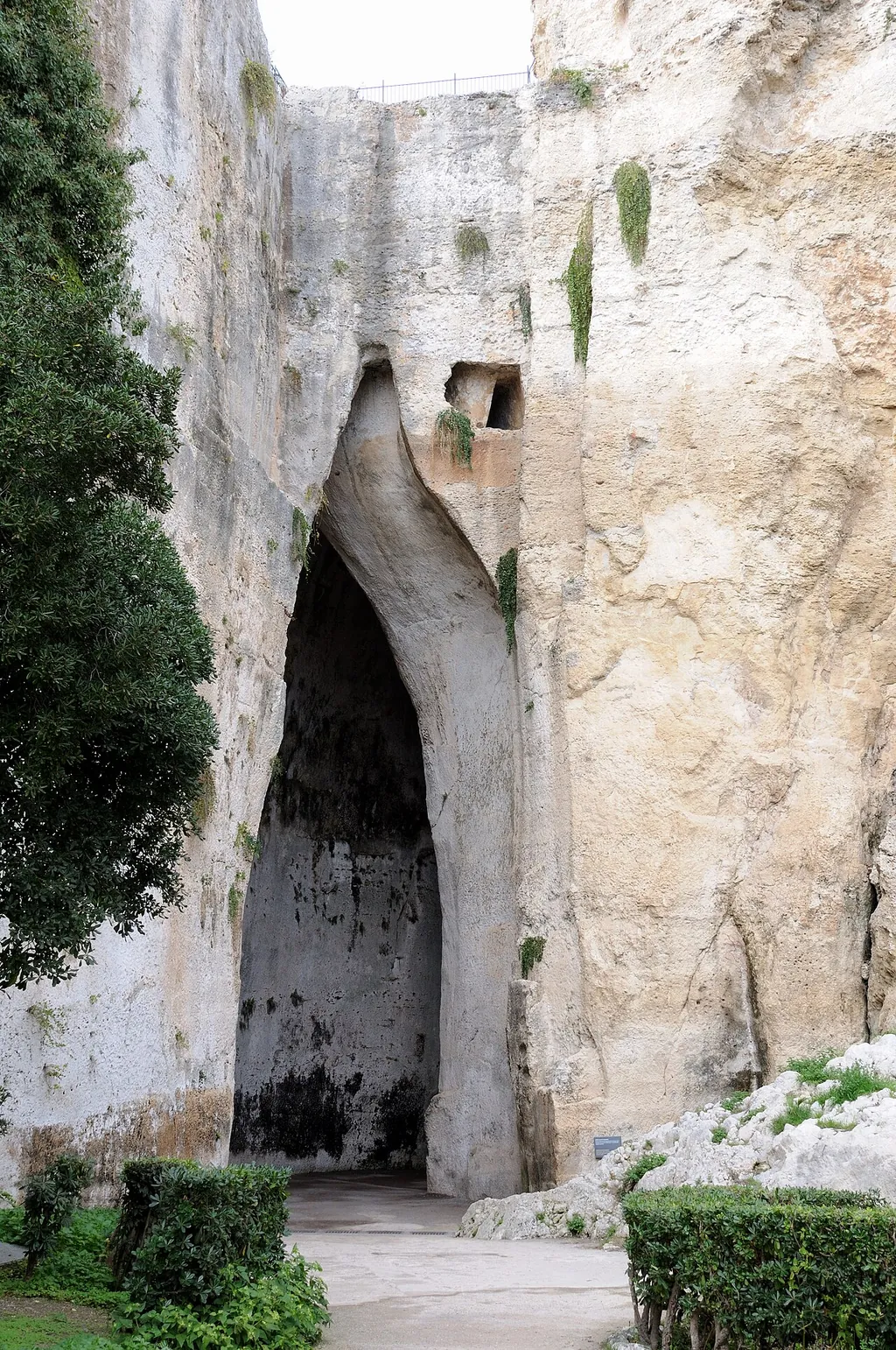 Parco archeologico della Neapolis in Syrakus – Bild 3 von 10