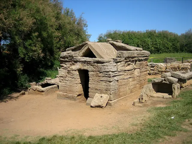 Parco archeologico di Baratti e Populonia in Piombino