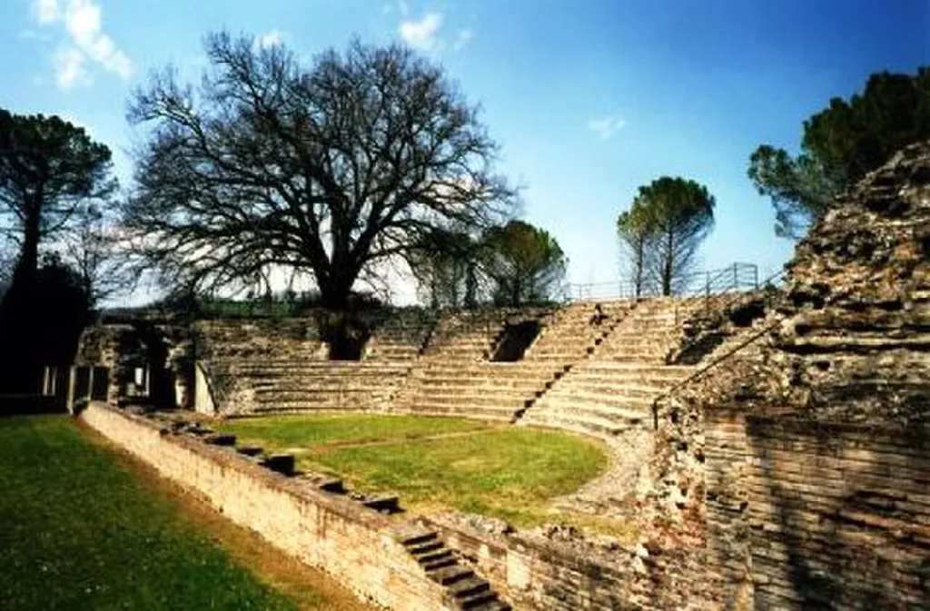 Parco archeologico Falerio Picenus in Falerone