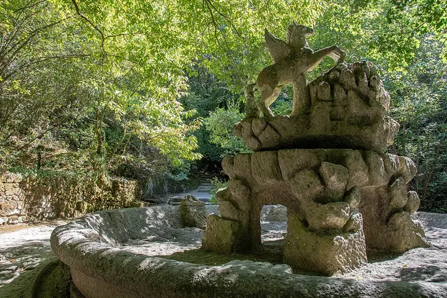 Parco dei Mostri in Bomarzo – Photo 4 of 10