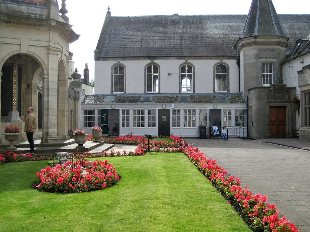 Peebles Library, Museum and Gallery – Bild 3 von 3